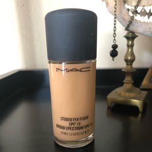 MAC Studio Fix Foundation